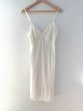 Vintage Sears 36 White Babydoll Lace Trim Full Slip Dress Lingerie Nightgown